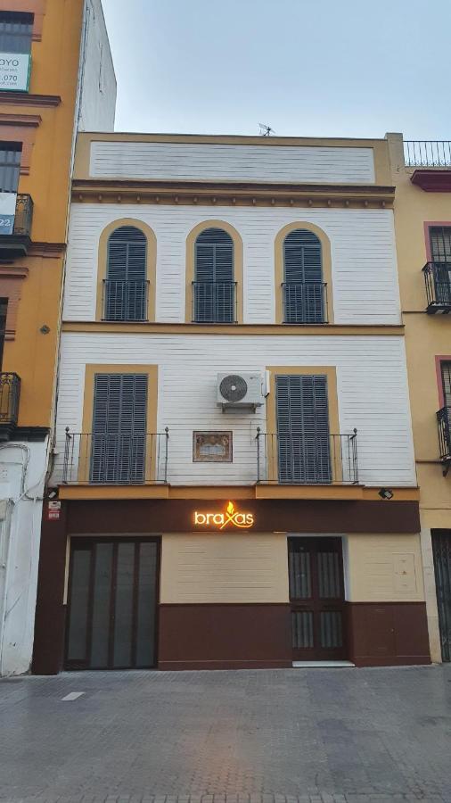 Apartamento Loft Centrico Seville Luaran gambar